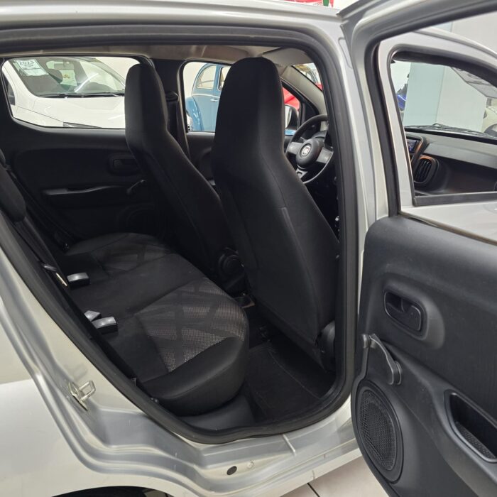 FIAT MOBI 1.0 EASY PRATA 2018 FLEX - Image 12