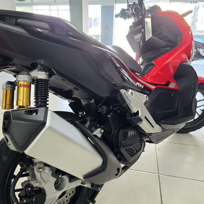 HONDA ADV 150 ABS VERMELHA 2022 GASOLINA - Image 8