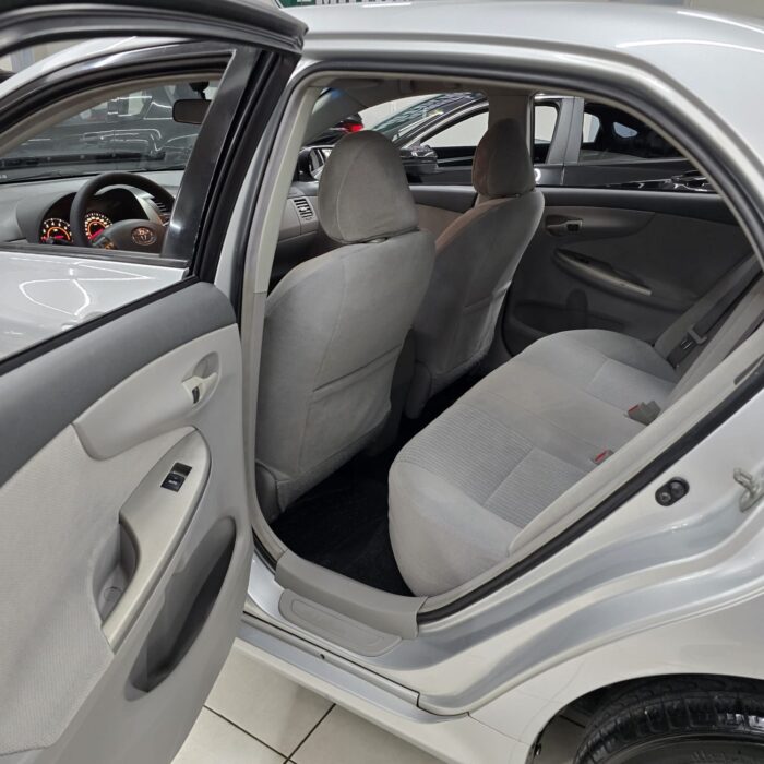 TOYOTA COROLLA 1.8 GLi AUT. PRATA 2010 FLEX - Image 11