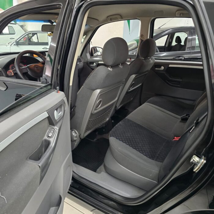 GM MERIVA 1.4 MAXX PRETA 2009 FLEX - Image 11
