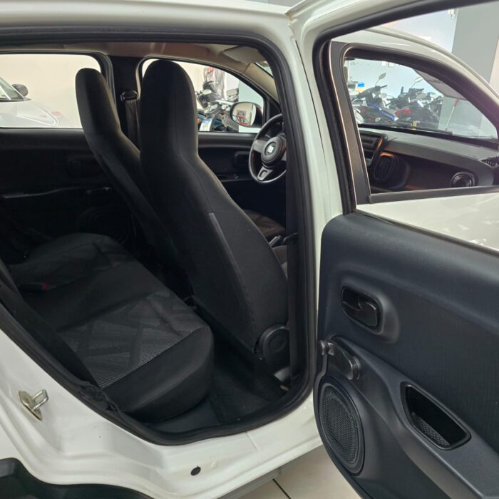 FIAT MOBI 1.0 LIKE BRANCO 2021 FLEX - Image 12