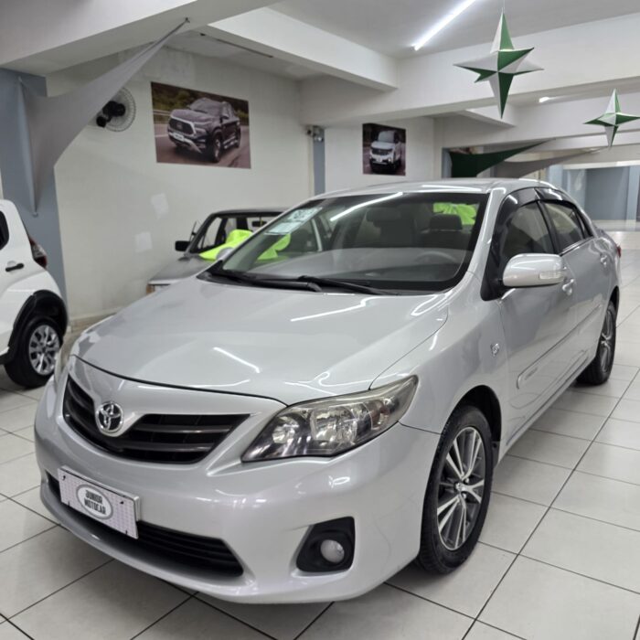 TOYOTA COROLLA 2.0 XEi AUT. PRATA 2013 FLEX - Imagem 3