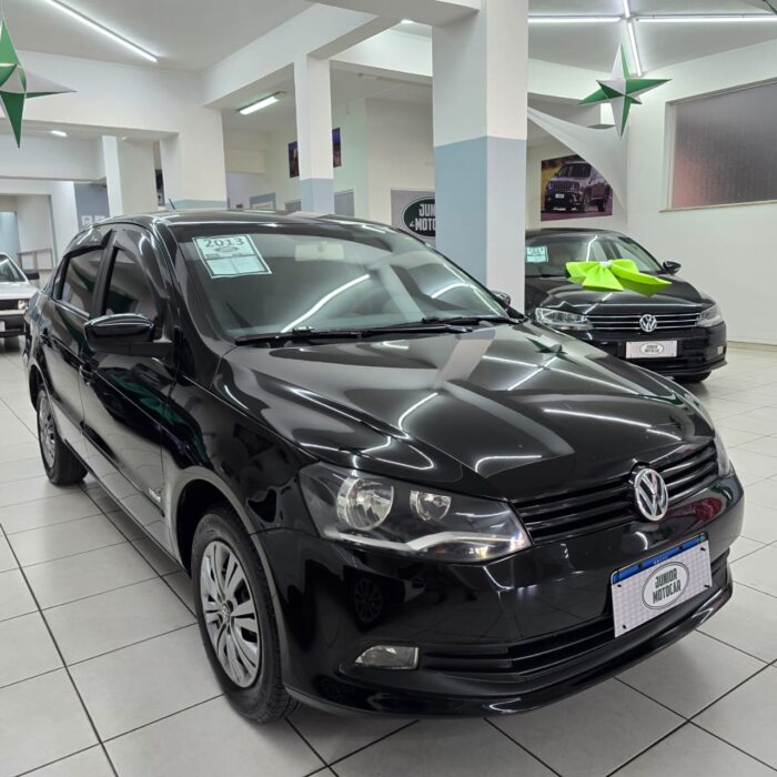 VW VOYAGE 1.0 TREND PRETO 2013 FLEX
