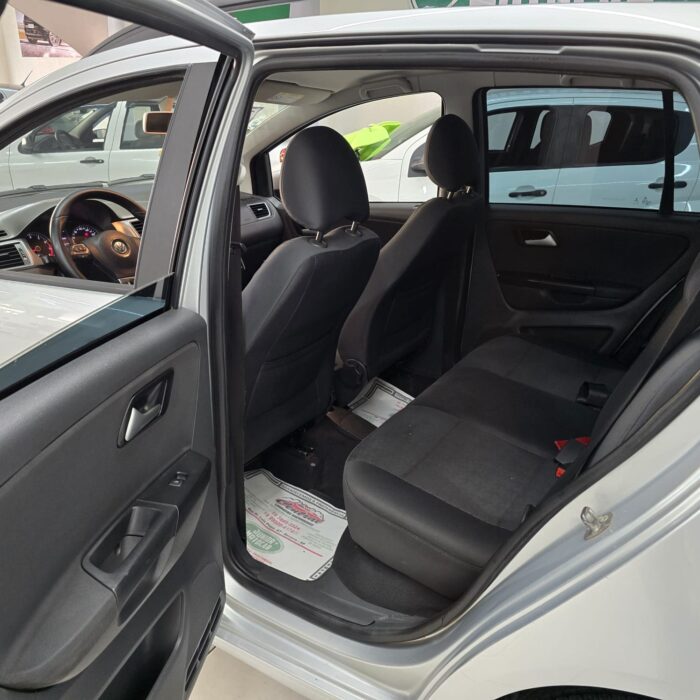 VW SPACEFOX 1.6 COMFORTLINE PRATA 2015 FLEX - Image 11