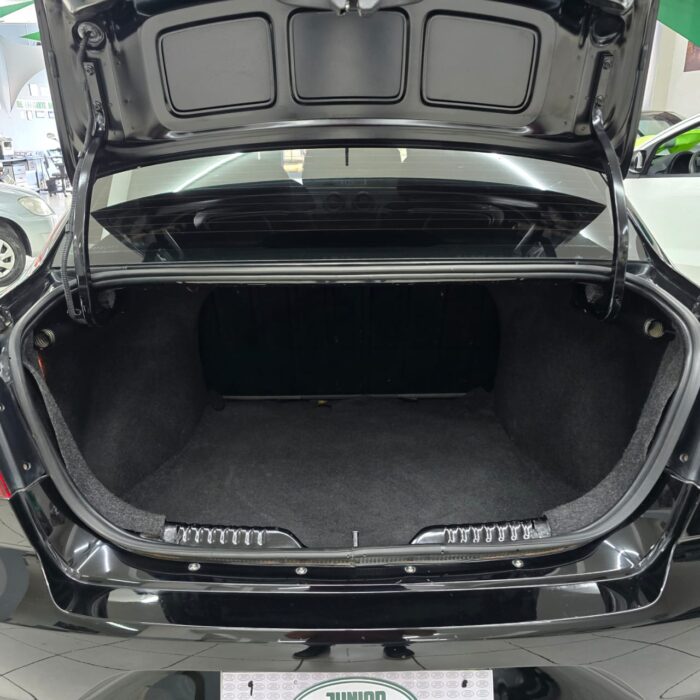 VW VOYAGE 1.0 TREND PRETO 2013 FLEX - Image 13