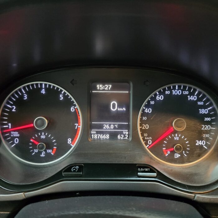 VW SPACEFOX 1.6 COMFORTLINE PRATA 2015 FLEX - Image 14