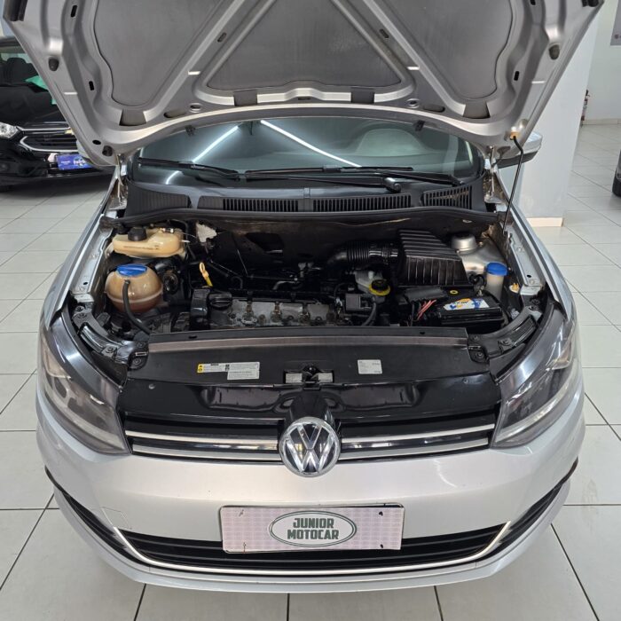 VW SPACEFOX 1.6 COMFORTLINE PRATA 2015 FLEX - Image 15