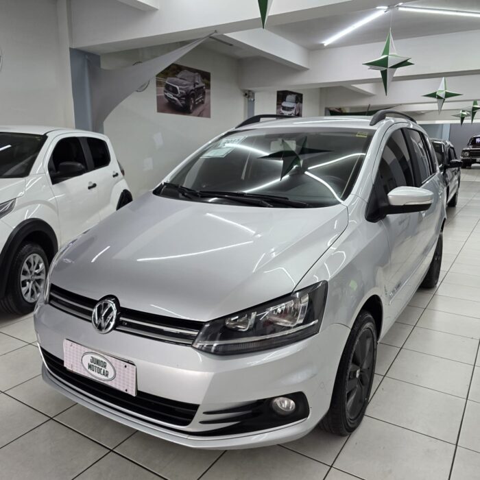 VW SPACEFOX 1.6 COMFORTLINE PRATA 2015 FLEX - Image 3