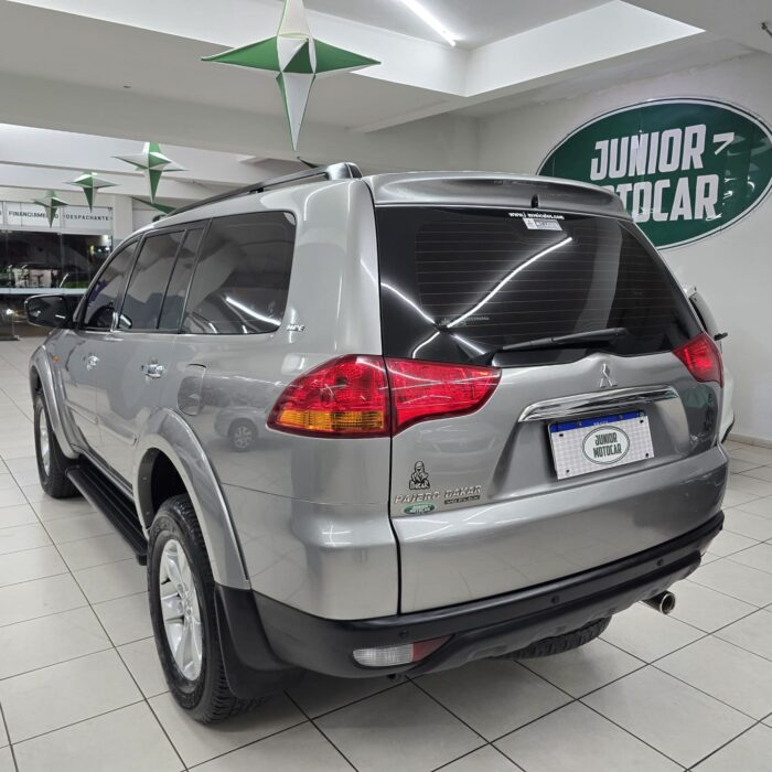 MITSUBISHI PAJERO 3.5 DAKAR 4X4 AUT. PRATA 2013 FLEX - Image 4