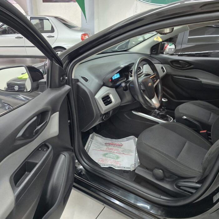 GM ONIX 1.0 LT PRETO 2017 FLEX - Imagem 7
