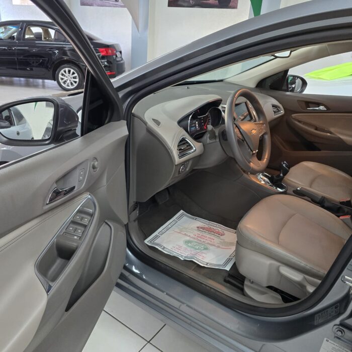 GM CRUZE 1.4 LTZ SEDAN AUT. CINZA 2019 FLEX - Image 7