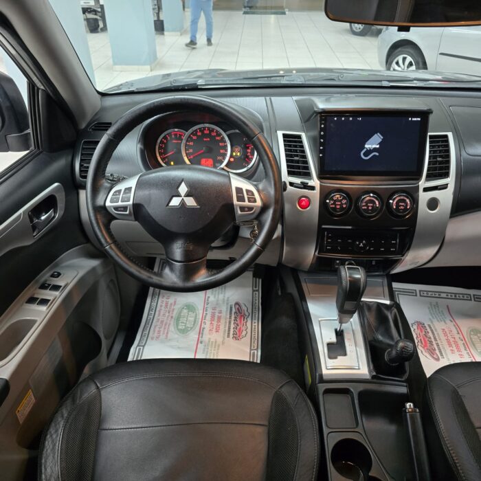 MITSUBISHI PAJERO 3.5 DAKAR 4X4 AUT. PRATA 2013 FLEX - Image 8