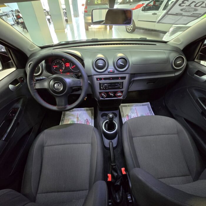 VW VOYAGE 1.0 TREND PRETO 2013 FLEX - Image 9