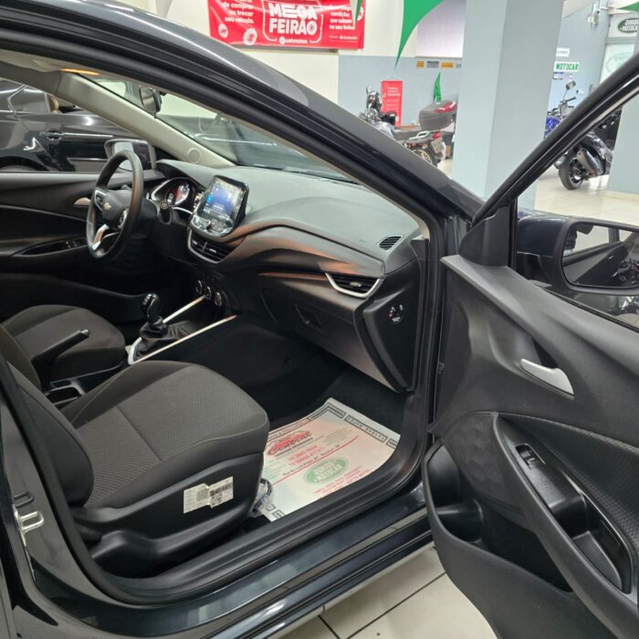 GM ONIX 1.0 LT CINZA 2025 FLEX - Imagem 10