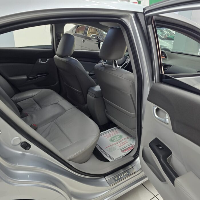 HONDA CIVIC 2.0 LXR AUT. PRATA 2014 FLEX - Imagem 12