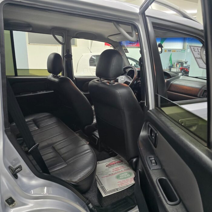 MITSUBISHI PAJERO TR4 2.0 4X2 AUT. PRATA 2013 FLEX - Imagem 12