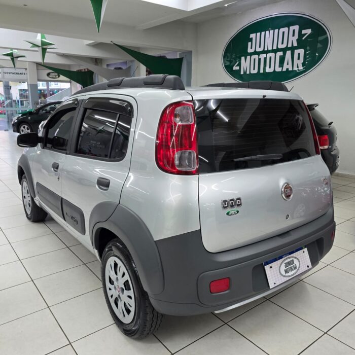 FIAT UNO 1.4 VIVACE WAY PRATA 2011 FLEX - Imagem 4