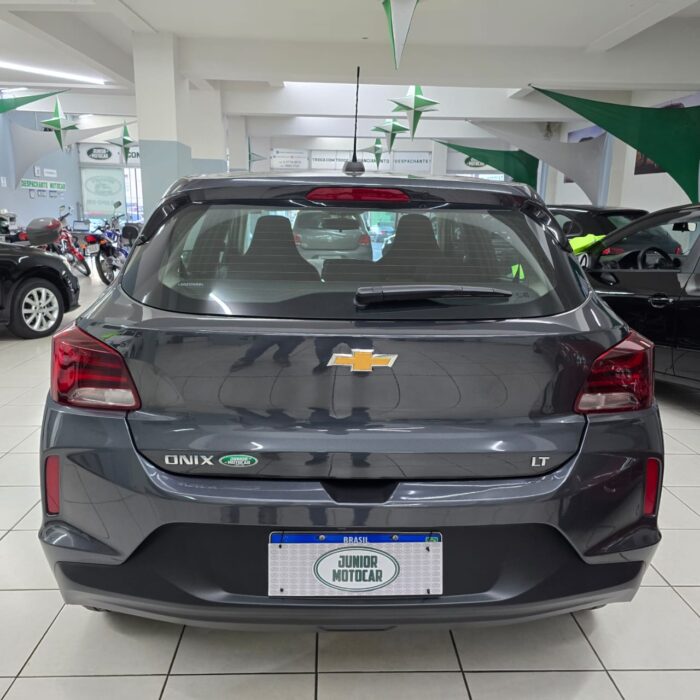 GM ONIX 1.0 LT CINZA 2025 FLEX - Imagem 5