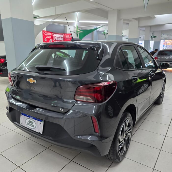 GM ONIX 1.0 LT CINZA 2025 FLEX - Imagem 6