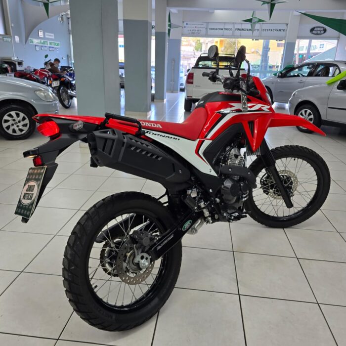 HONDA XR 300L TORNADO VERMELHA 2025 FLEX - Imagem 7