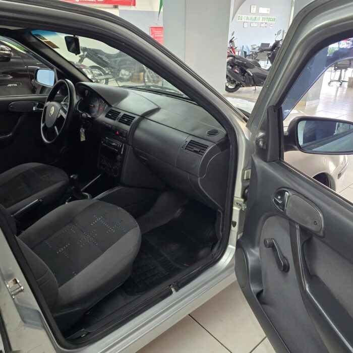 VW GOL 1.0 HIGHWAY PRATA 2002 FLEX - Imagem 10