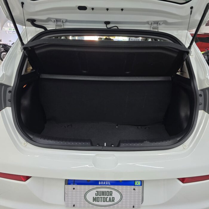 HYUNDAI HB20 1.6 COMFORT AUT. BRANCO 2017 FLEX - Imagem 13