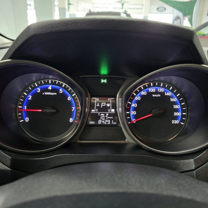 HYUNDAI HB20 1.6 COMFORT AUT. BRANCO 2017 FLEX - Imagem 14