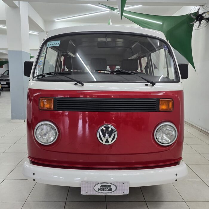 VW KOMBI 1.6 VERMELHA 2004 FLEX - Imagem 2