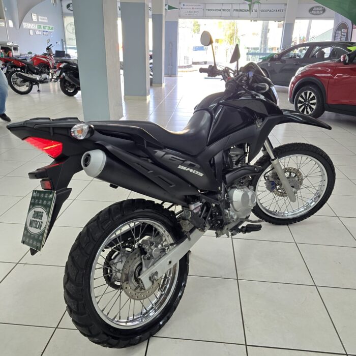 HONDA NXR 160 BROS ESDD PRETA 2016 FLEX - Imagem 7