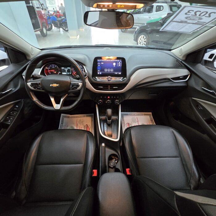 GM ONIX 1.0 PREMIER TURBO AUT. BRANCO 2023 FLEX - Imagem 9