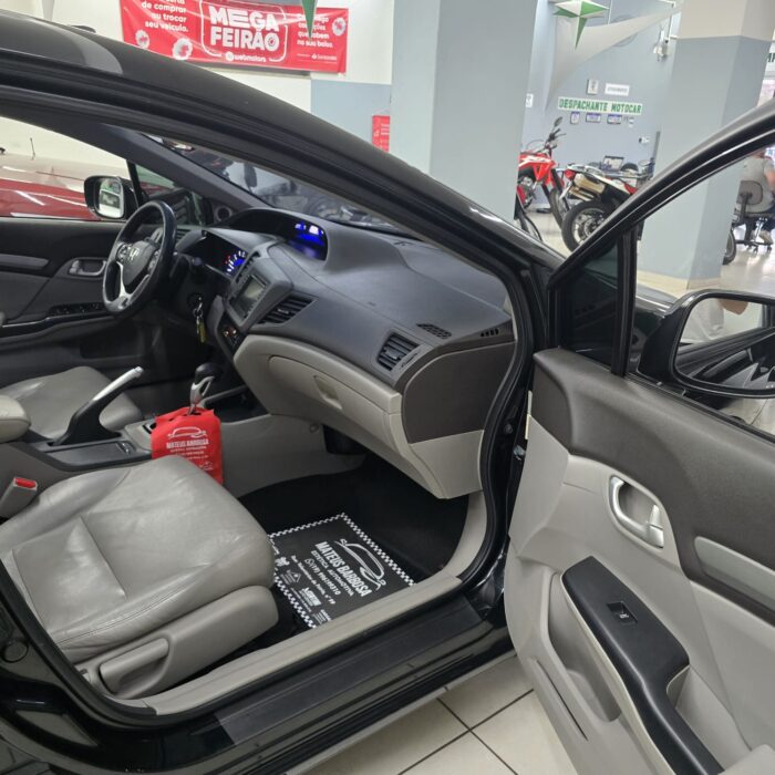 HONDA CIVIC SEDAN 1.8 EXS PRETO 2012 FLEX - Imagem 10