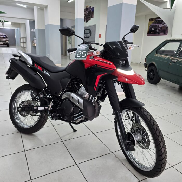 YAMAHA XTZ 250 LANDER ABS VERMELHA 2025 FLEX (422km)