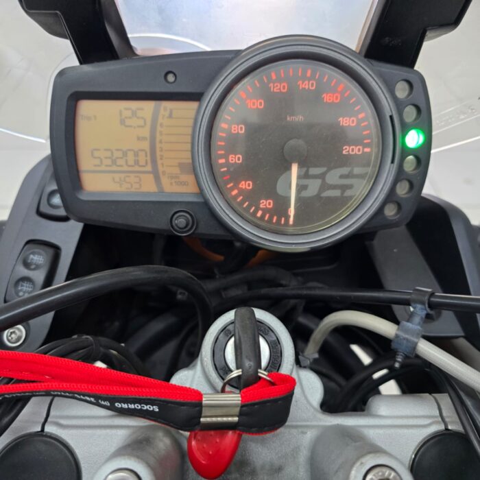 BMW G650 GS BRANCA 2013 GASOLINA - Imagem 10