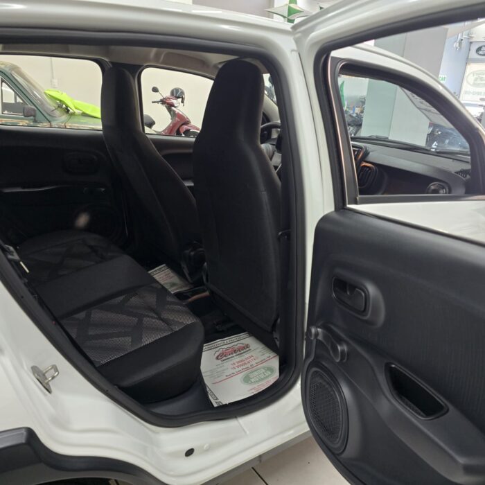 FIAT MOBI 1.0 LIKE BRANCO 2023 FLEX - Imagem 12