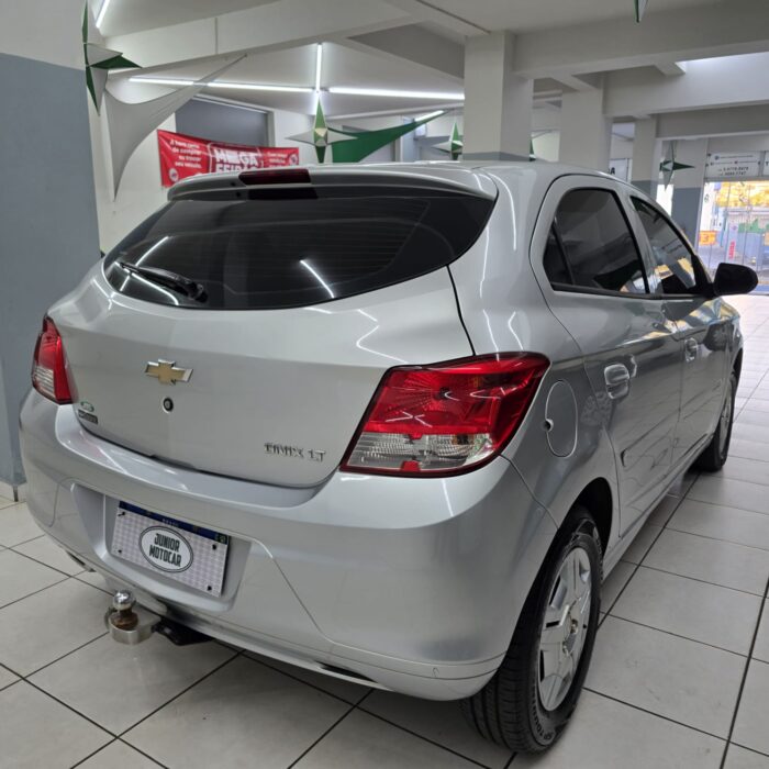 GM ONIX 1.0 LT PRATA 2015 FLEX - Imagem 6