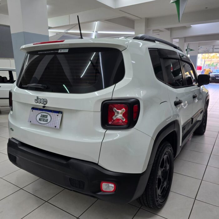 JEEP RENEGADE 1.8 SPORT AUT. 4X2 BRANCO 2017 FLEX - Imagem 12