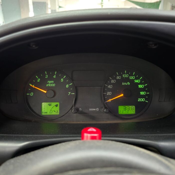 FORD COURIER 1.6 L PRETA 2010 FLEX - Imagem 12