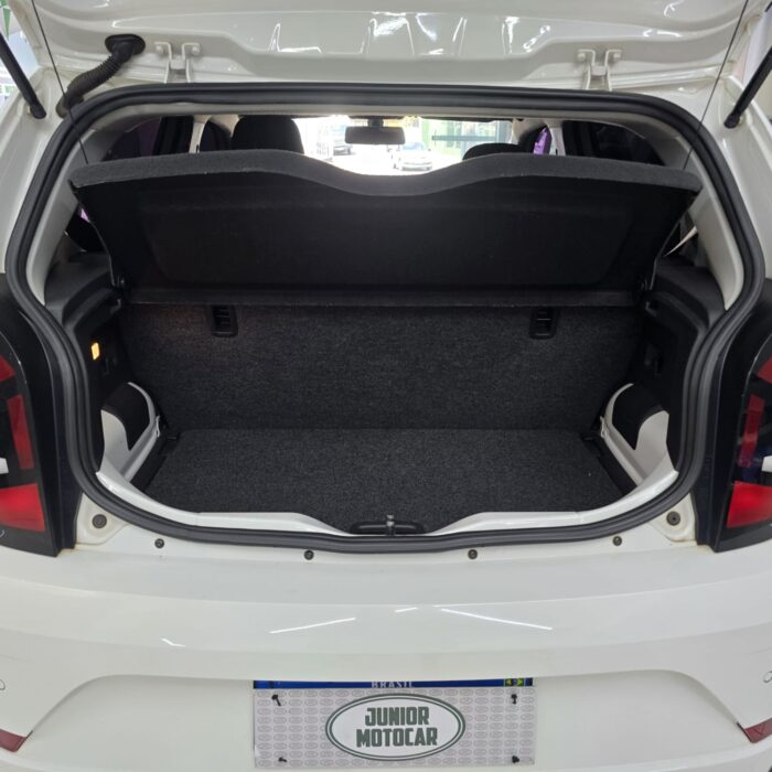 VW UP! 1.0 CROSS TSi BRANCO 2018 FLEX - Imagem 13