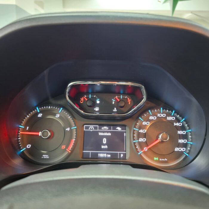 GM S10 2.8 H. COUNTRY 4X4 CD AUT. PRETA 2018 DIESEL - Imagem 14
