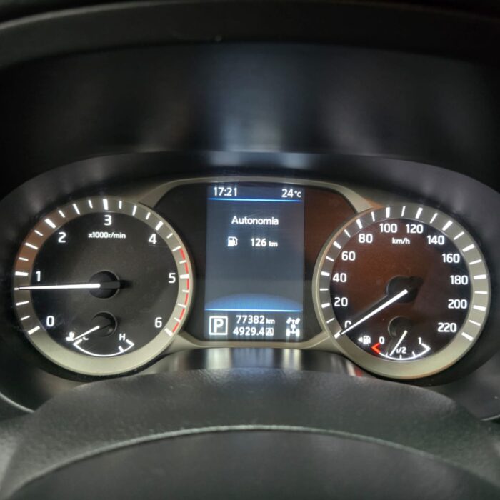 NISSAN FRONTIER 2.3 ATTACK 4X4 AUT. PRETA 2021 DIESEL - Imagem 14