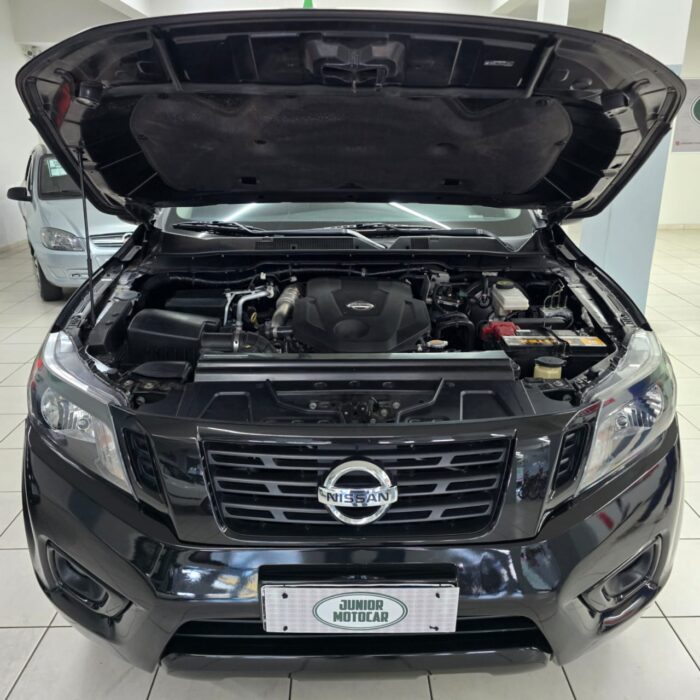 NISSAN FRONTIER 2.3 ATTACK 4X4 AUT. PRETA 2021 DIESEL - Imagem 15