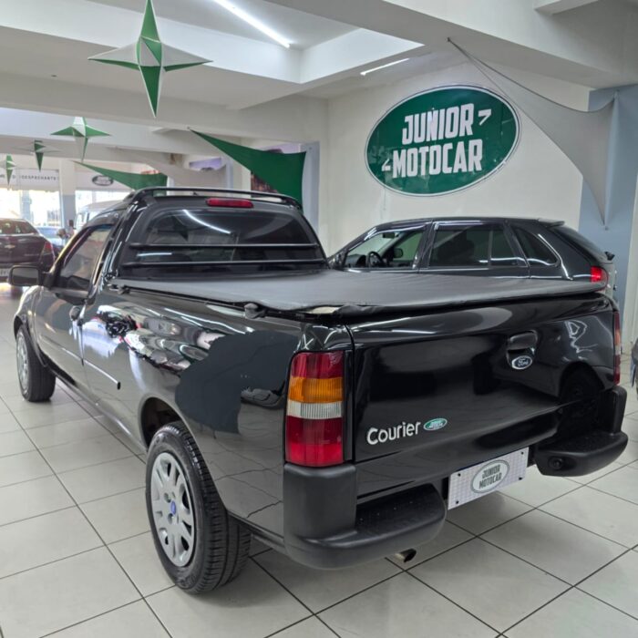 FORD COURIER 1.6 L PRETA 2010 FLEX - Imagem 4
