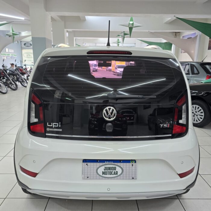 VW UP! 1.0 CROSS TSi BRANCO 2018 FLEX - Imagem 5