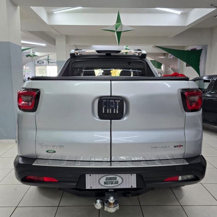 TORO 2.0 VOLCANO 4X4 AUT. PRATA 2017 DIESEL - Imagem 5