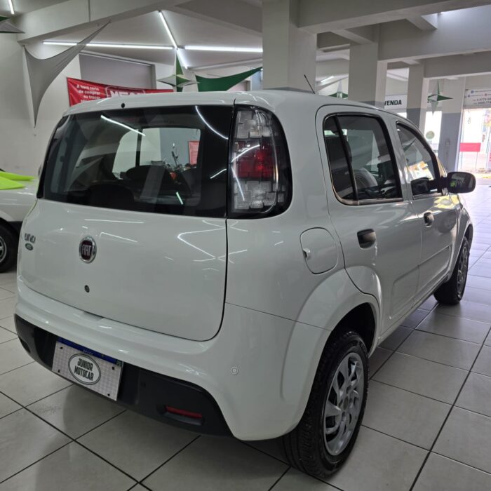 FIAT UNO 1.0 VIVACE ATTRACTIVE BRANCO 2021 FLEX - Imagem 6