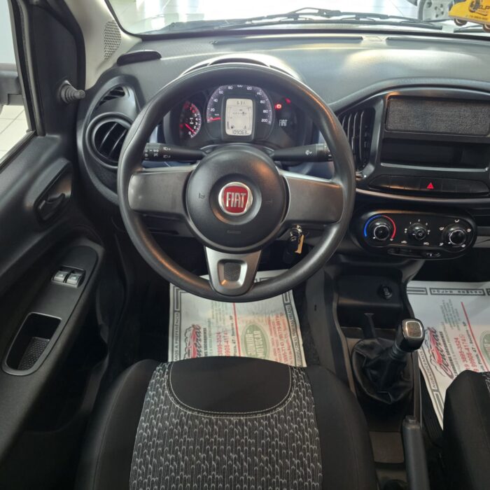 FIAT UNO 1.0 VIVACE ATTRACTIVE BRANCO 2021 FLEX - Imagem 8