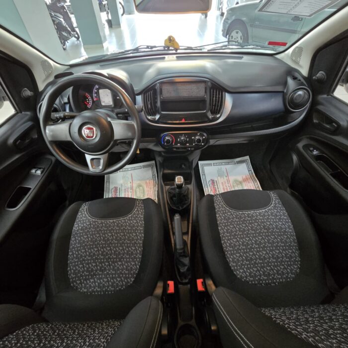 FIAT UNO 1.0 VIVACE ATTRACTIVE BRANCO 2021 FLEX - Imagem 9
