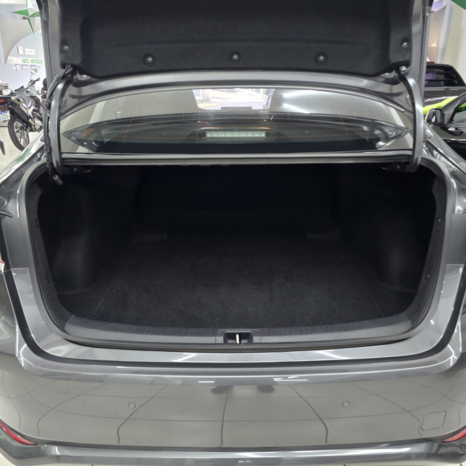 TOYOTA COROLLA 2.0 XEi AUT. CINZA 2022 FLEX - Imagem 13