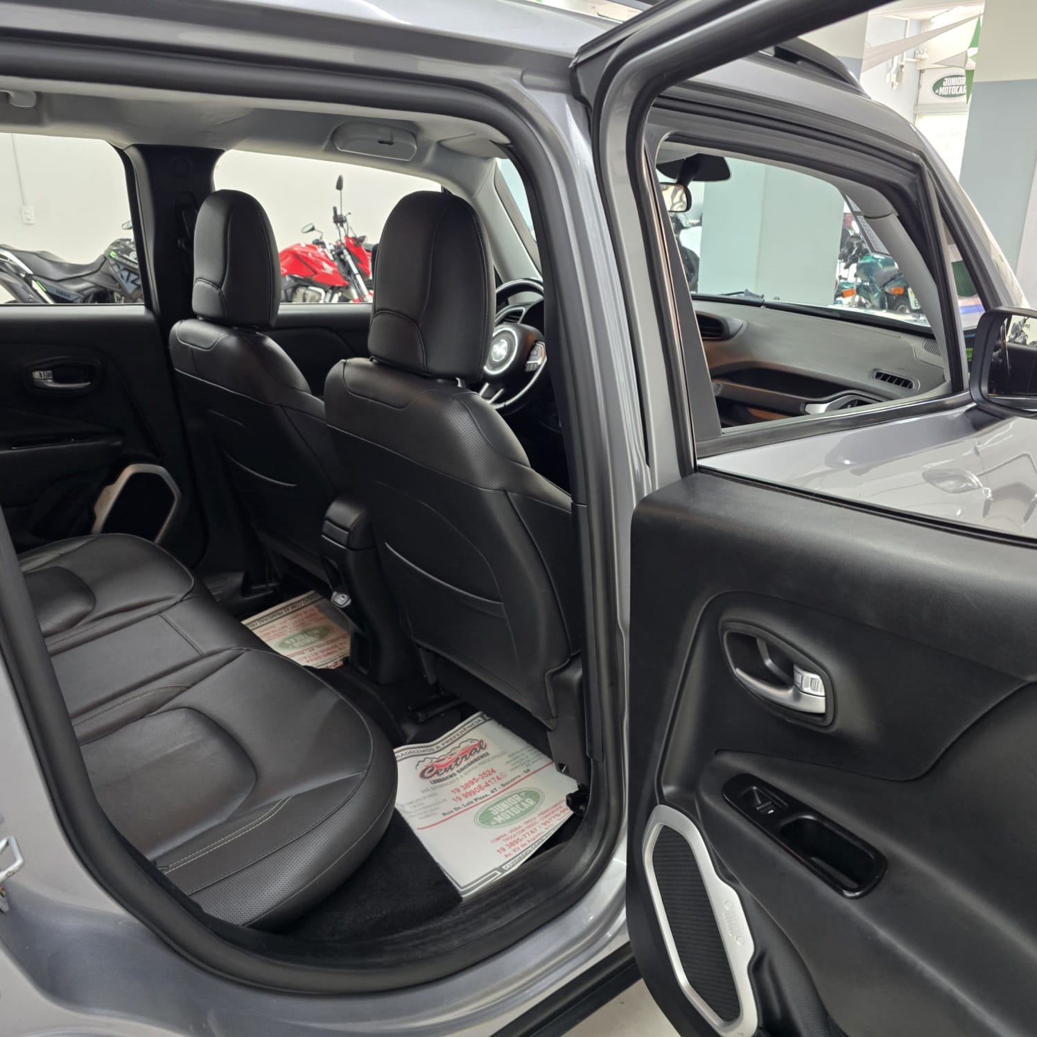 JEEP RENEGADE 2.0 LONGITUDE CINZA 2020 DIESEL - Imagem 12