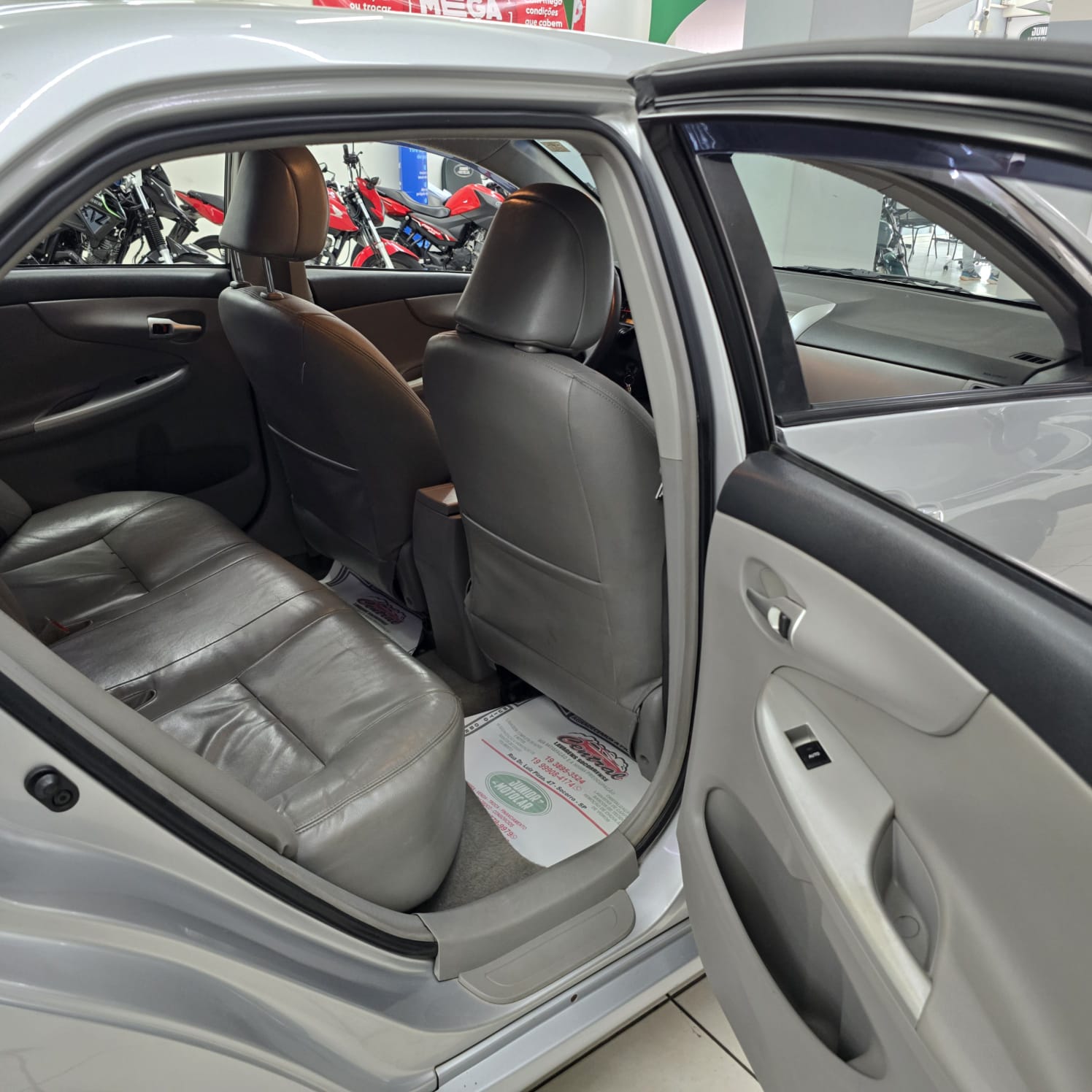 TOYOTA COROLLA 2.0 XEi AUT. PRATA 2013 FLEX - Imagem 12